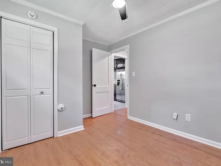 8206 Waterford Rd — Photo 15