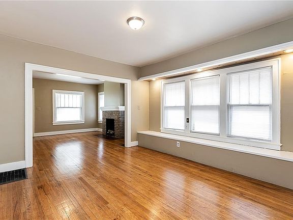 5th image of 5606 Forest Ave