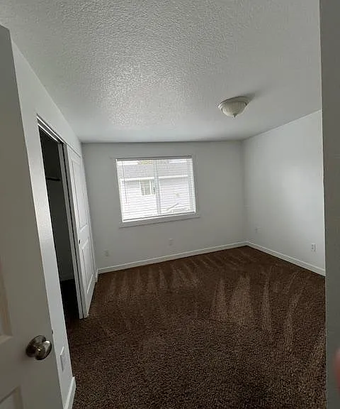 2614 O St #9 — Photo 5