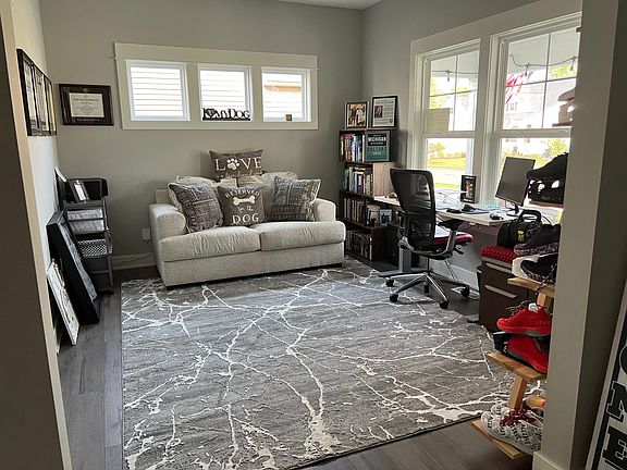 3rd image of 1067 Haven Ct SE #60