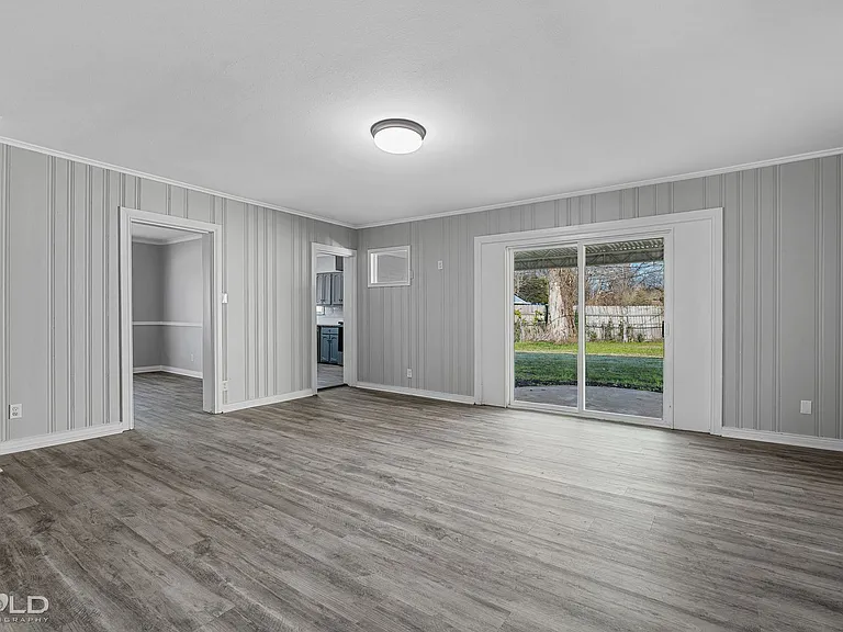 3521 Madison Park Blvd — Photo 40
