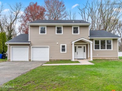 18 Hearthstone Drive, Manalapan, NJ, 07726