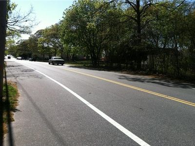 312 Mooney Pond Rd, Farmingville, NY, 11738