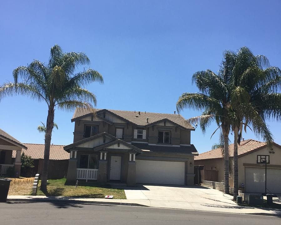 1st image of 3212 Milkweed Ln