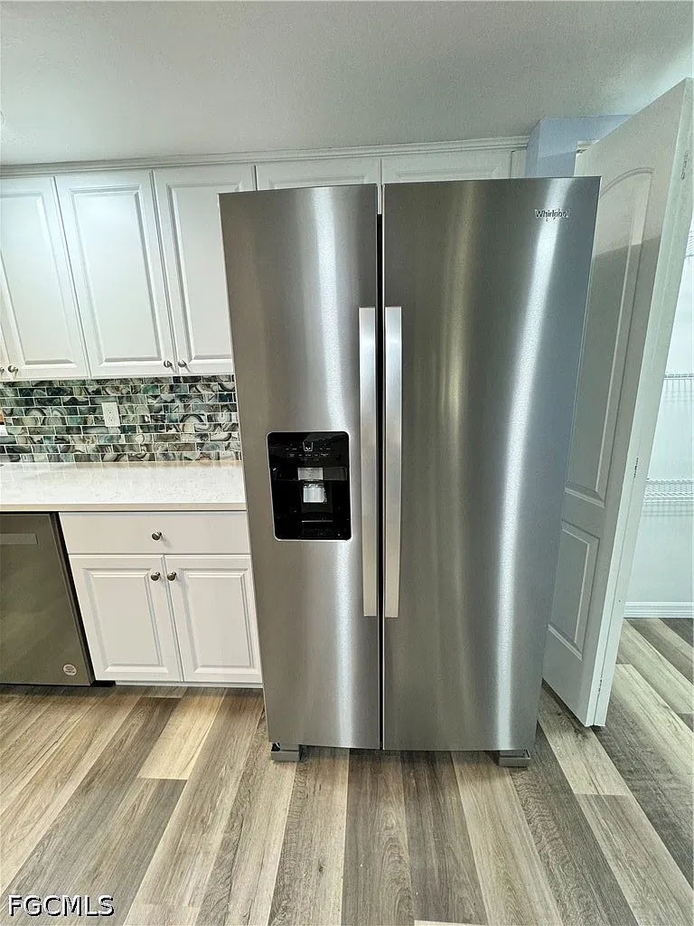 3 bed, 3.0 bath, 1797 sqft, $2,600 — Photo 4