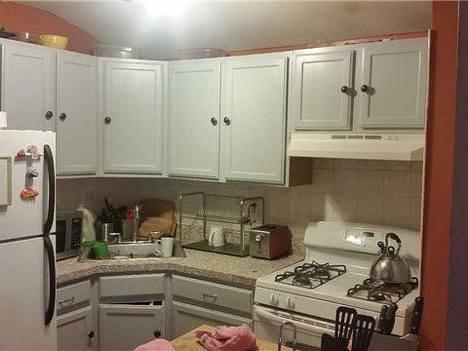 1st image of 142-34 Bascom Ave S