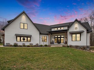 8151 E Walnut Rdg, New Carlisle, IN 46552