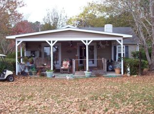 1134 Conestoga St, Manning, SC 29102