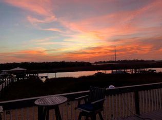 31 Rebellion Rd, Charleston, SC 29407