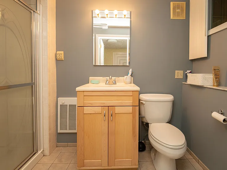 6 Tufts Rd — Photo 19
