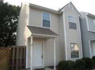 1401 Dove Run Dr, Charleston, SC 29412