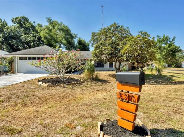 5210 Cedar Hammock Dr, Sarasota, FL 34232