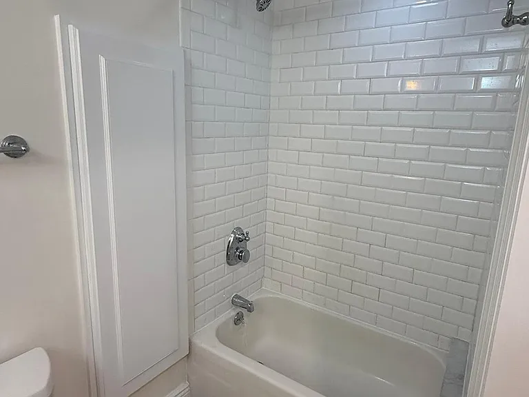 820 Bloomfield St #G — Photo 8