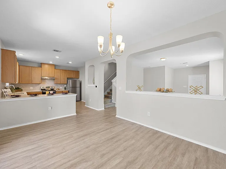 6312 Wagon Spring St — Photo 9
