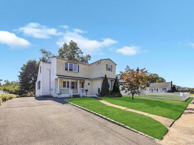 436 18th Street, West Babylon, NY, 11704