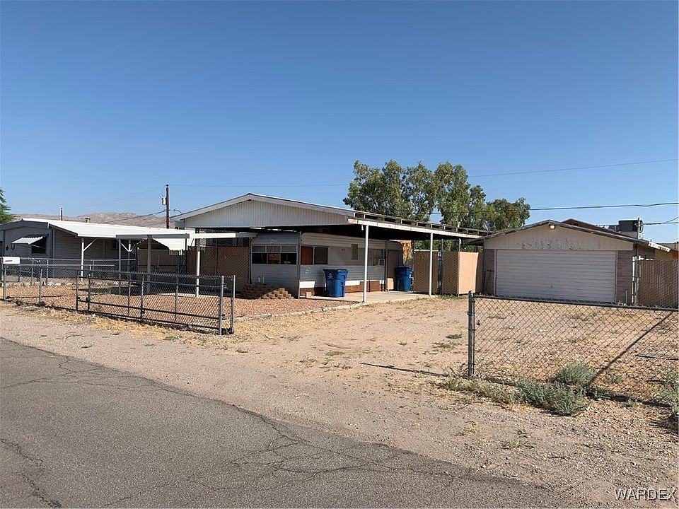 1st image of 921 Coral Reef Drive