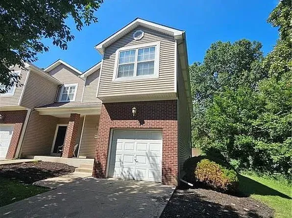 8822 Timber Creek Ln, Liberty, MO 64068