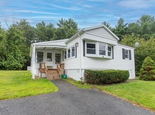 23 Natureway Cir, Halifax, MA 02338