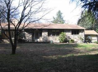 1048 Sproul Rd, Bryn Mawr, PA 19010