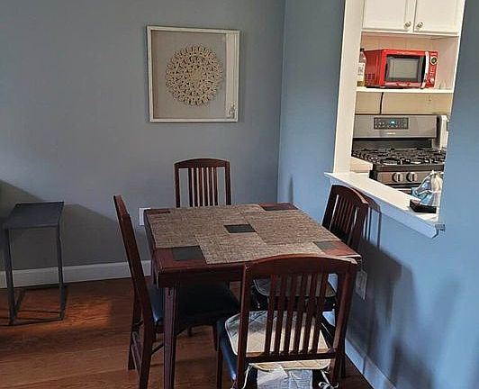 3rd image of 16 E 118th St #3