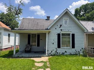 2918 NE Madison Ave, Peoria, IL 61603