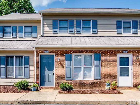 3rd image of 2617 Camellia Dr