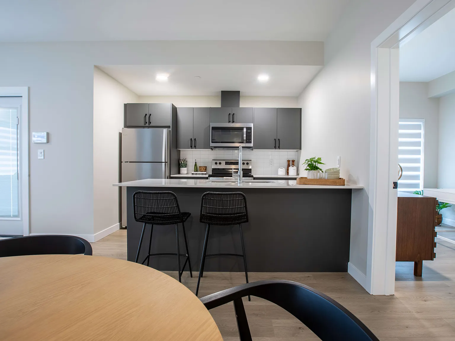 162 Scott Street — Photo 4