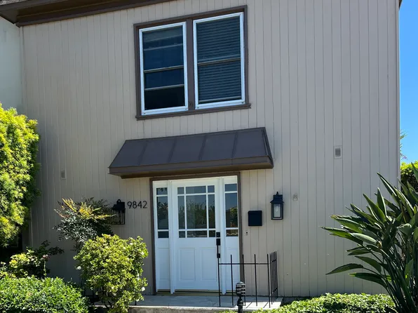 9842 Bluereef Dr, Huntington Beach, CA 92646