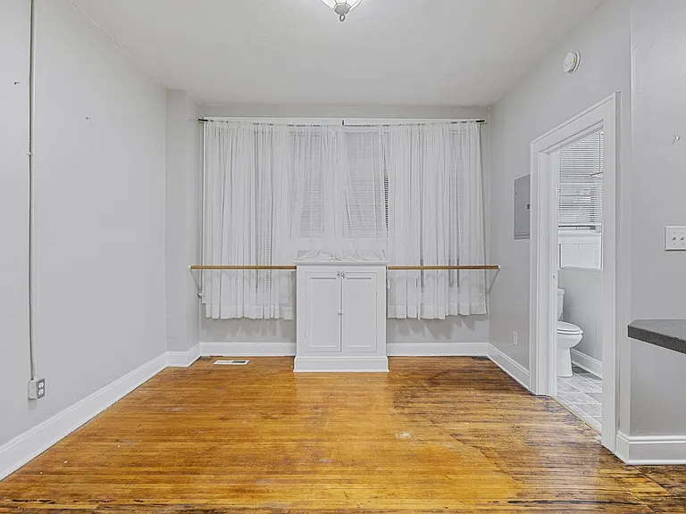 Historic Audubon Court — Photo 25