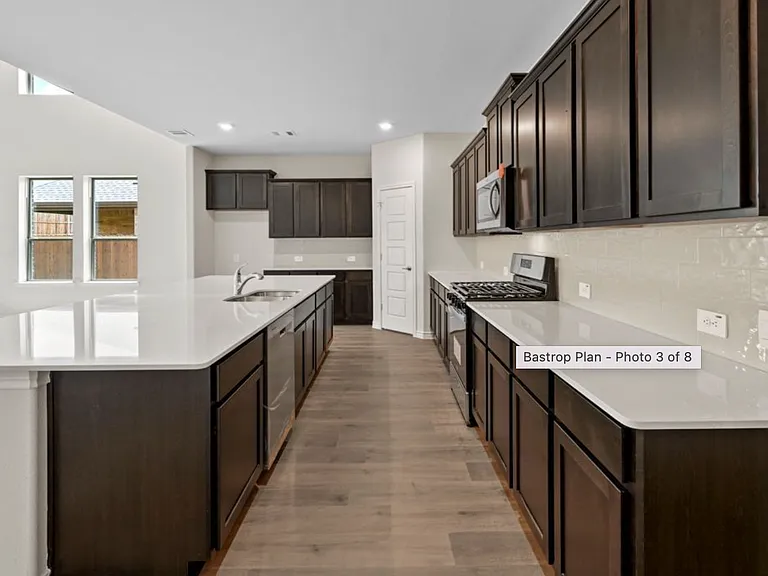 6012 Tudor Pl — Photo 1