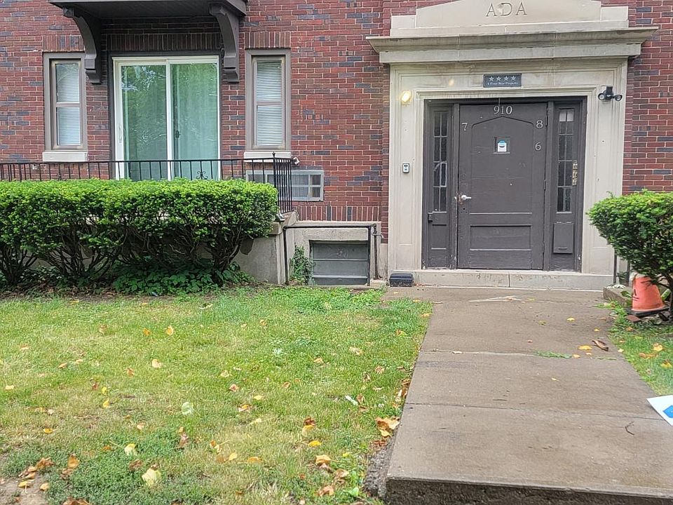 1st image of 910 Cumberland Ave #6A