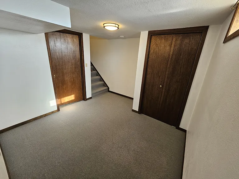632 Garnet Dr — Photo 8