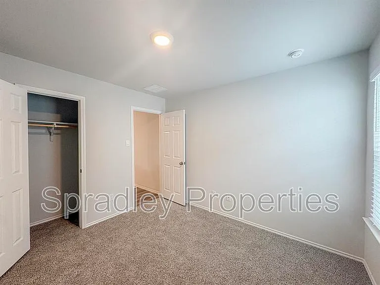 2215 Turmeric Ct — Photo 9