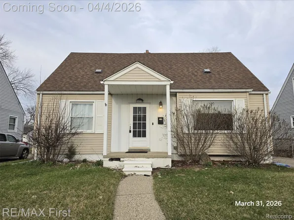 25595 Wiseman St, Roseville, MI 48066