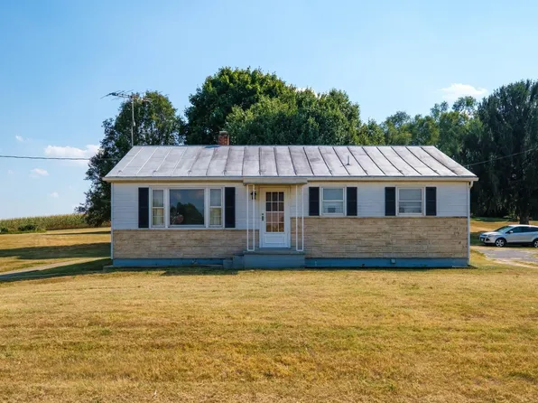 855 Mason St, Dayton, VA 22821