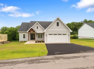 370 Fairfield Ln, Wytheville, VA 24382