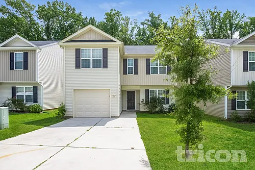 4907 Magnasco Ln Photo 1
