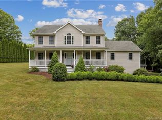 1 Avalon Way, Sandy Hook, CT 06482