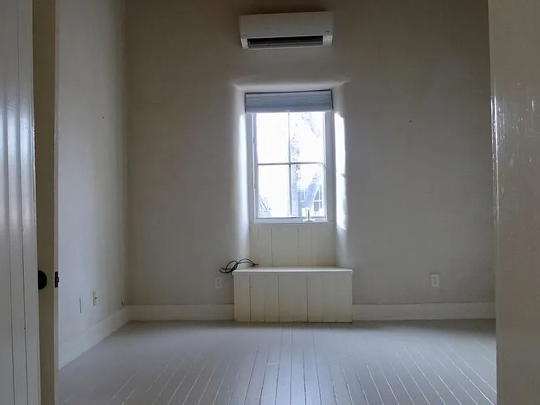 573 W San Francisco St #A — Photo 7