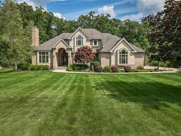 206 Greenwood Dr, Wexford, PA 15090