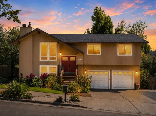 17190 Robb Pl, Lake Oswego, OR 97034