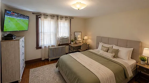 6 Raydol Ave #2 Photo 1