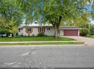 705 E Lieg Ave, Shawano, WI 54166