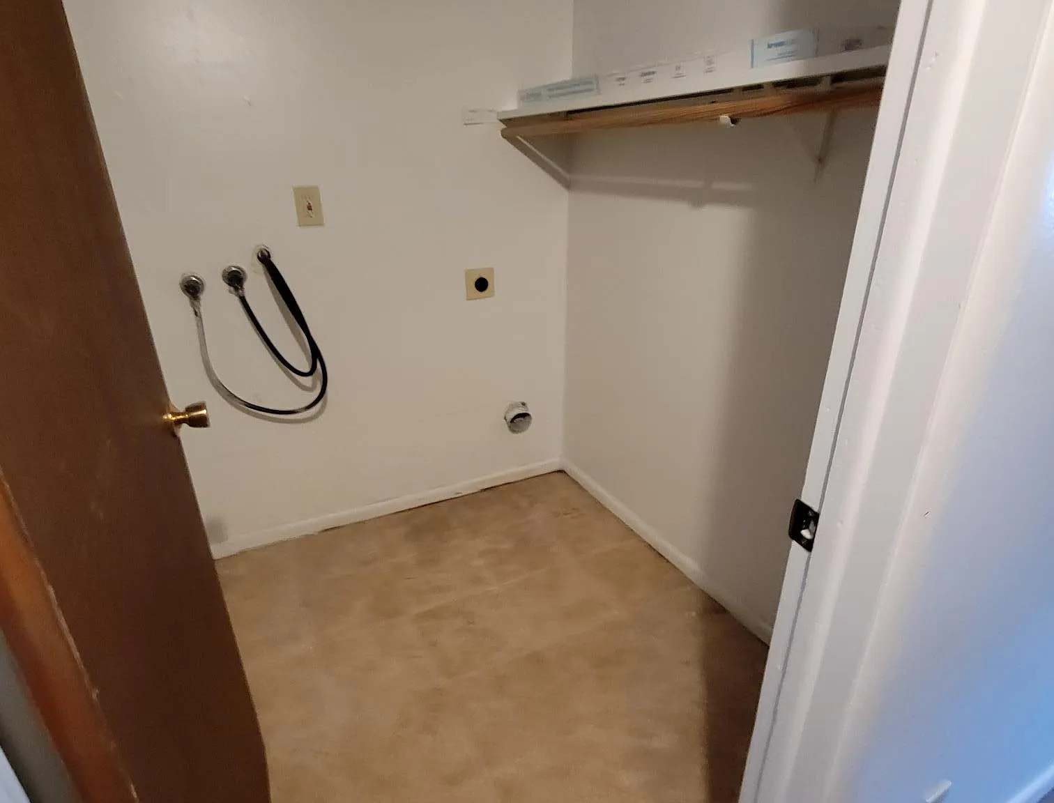 2 bed, 790 sqft, $1,150 — Photo 2