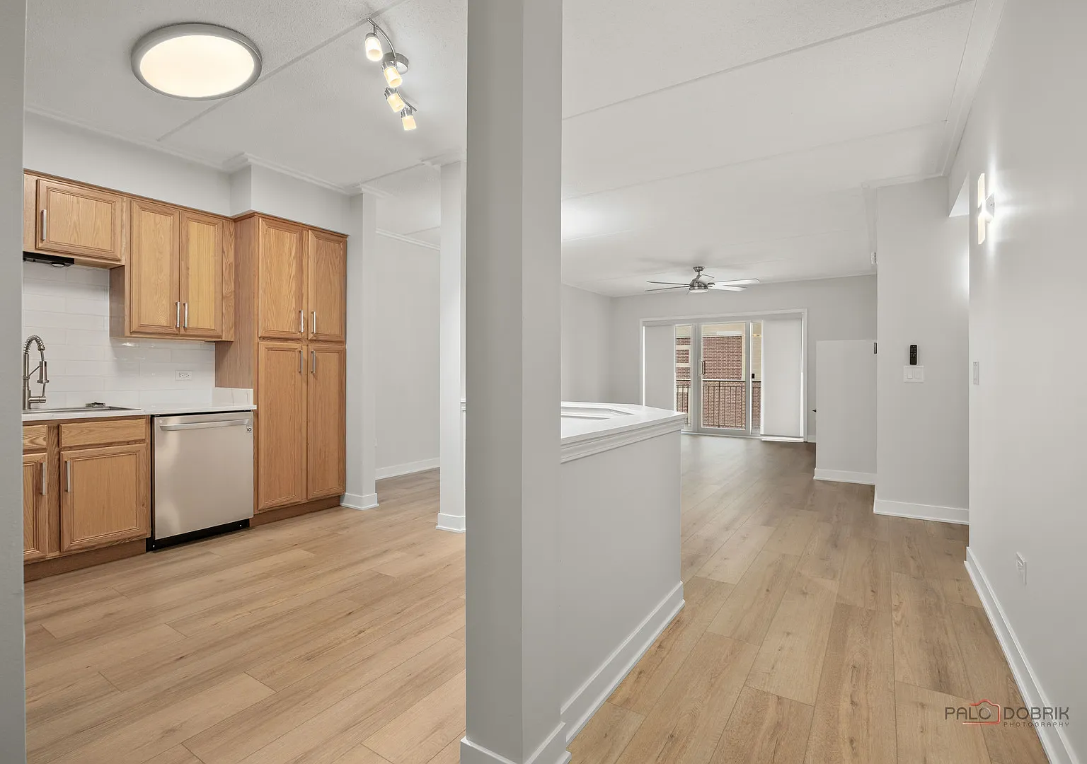 2 bed, 1350 sqft, $2,500 — Photo 4