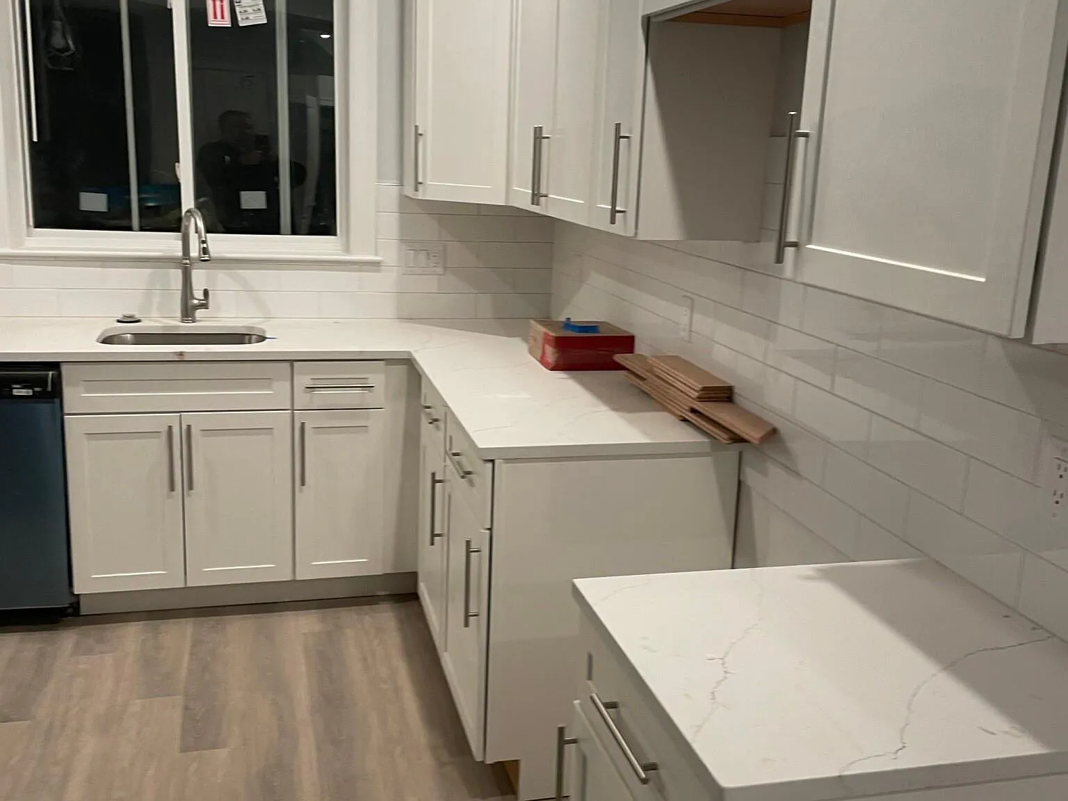 5 bed, 1650 sqft, $5,700 — Photo 2