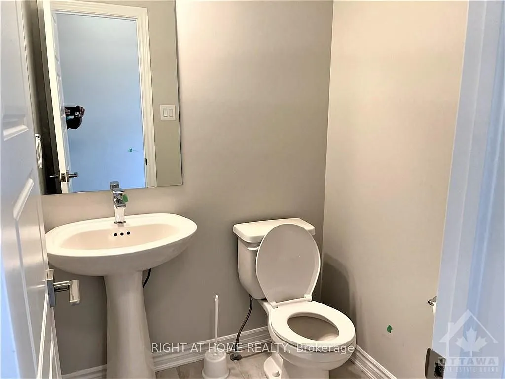 3 bed, $2,700 — Photo 3