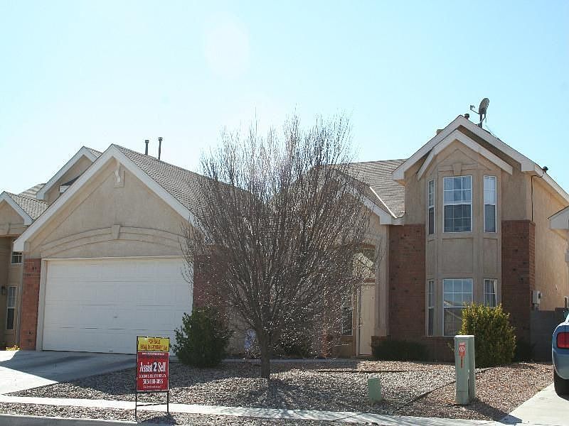 1st image of 1079 Avenida Las Vistas NW
