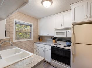 110282 Village Rd, Chaska, MN 55318