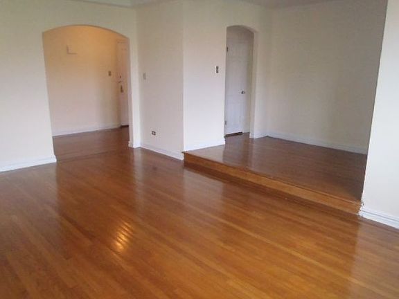 2nd image of 7238 113th St APT 6A